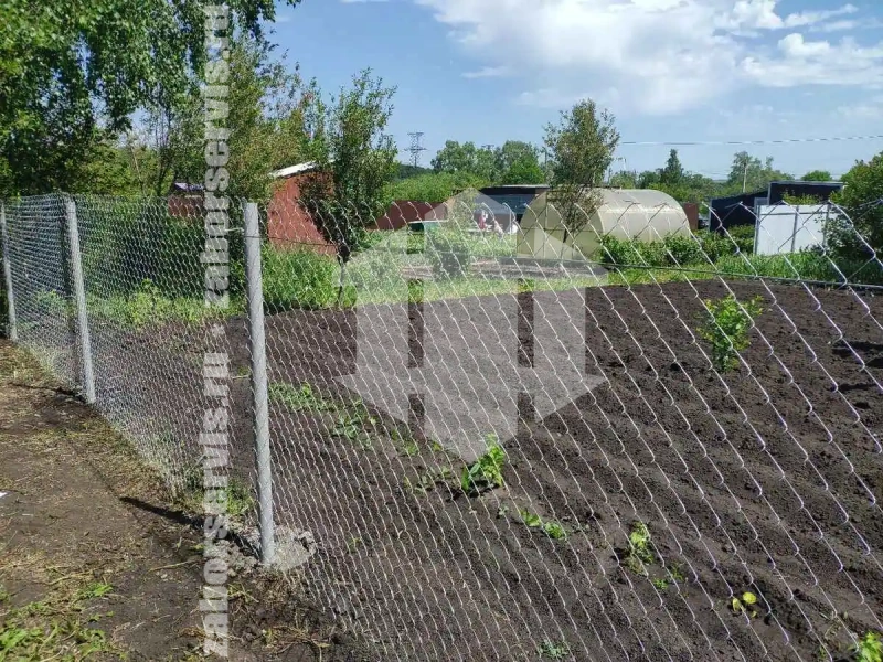 Забор из сетки рабицы с арматурой 78 метров