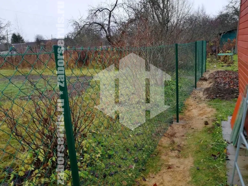 Забор из сетки рабицы с проволокой 39 метров