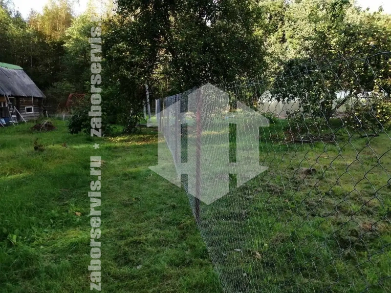 Забор из сетки рабицы в натяг с протяжкой арматуры 60 метров